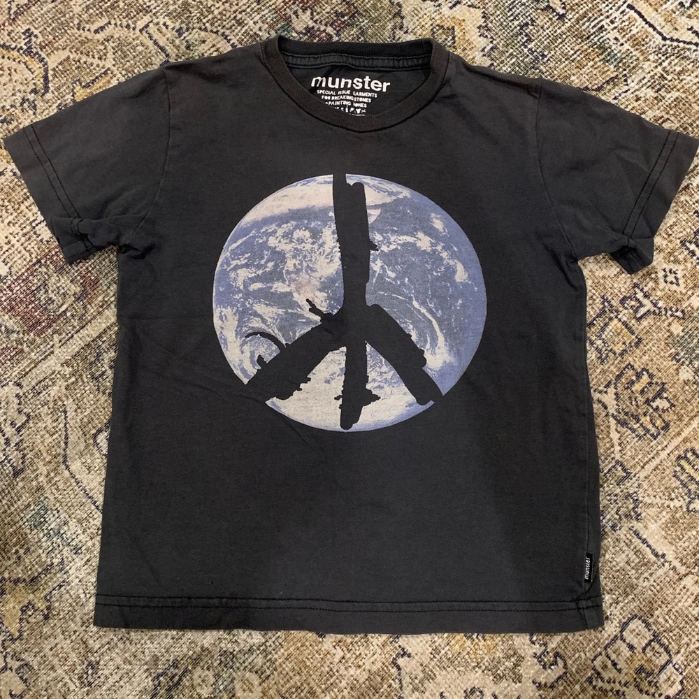 Munster Kids Peace Earth Tee